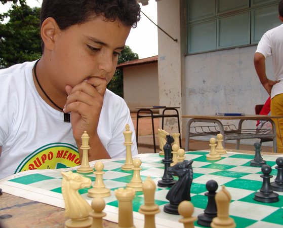Abertas as inscrições para aulas de xadrez em Três Lagoas